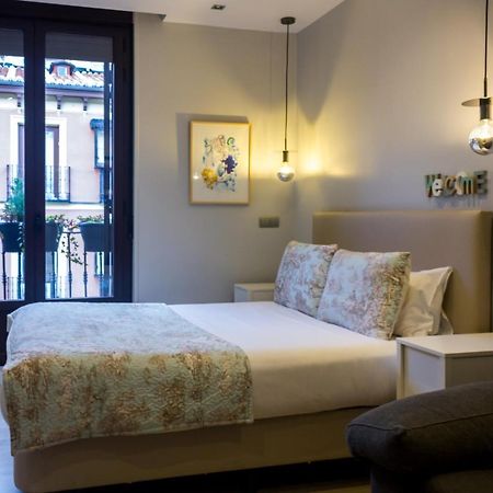 Arenal Suites Preciados Мадрид Екстериор снимка