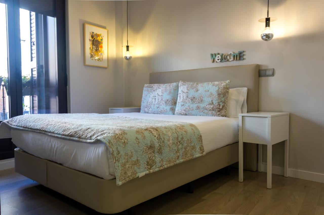 Arenal Suites Preciados Мадрид Стая снимка