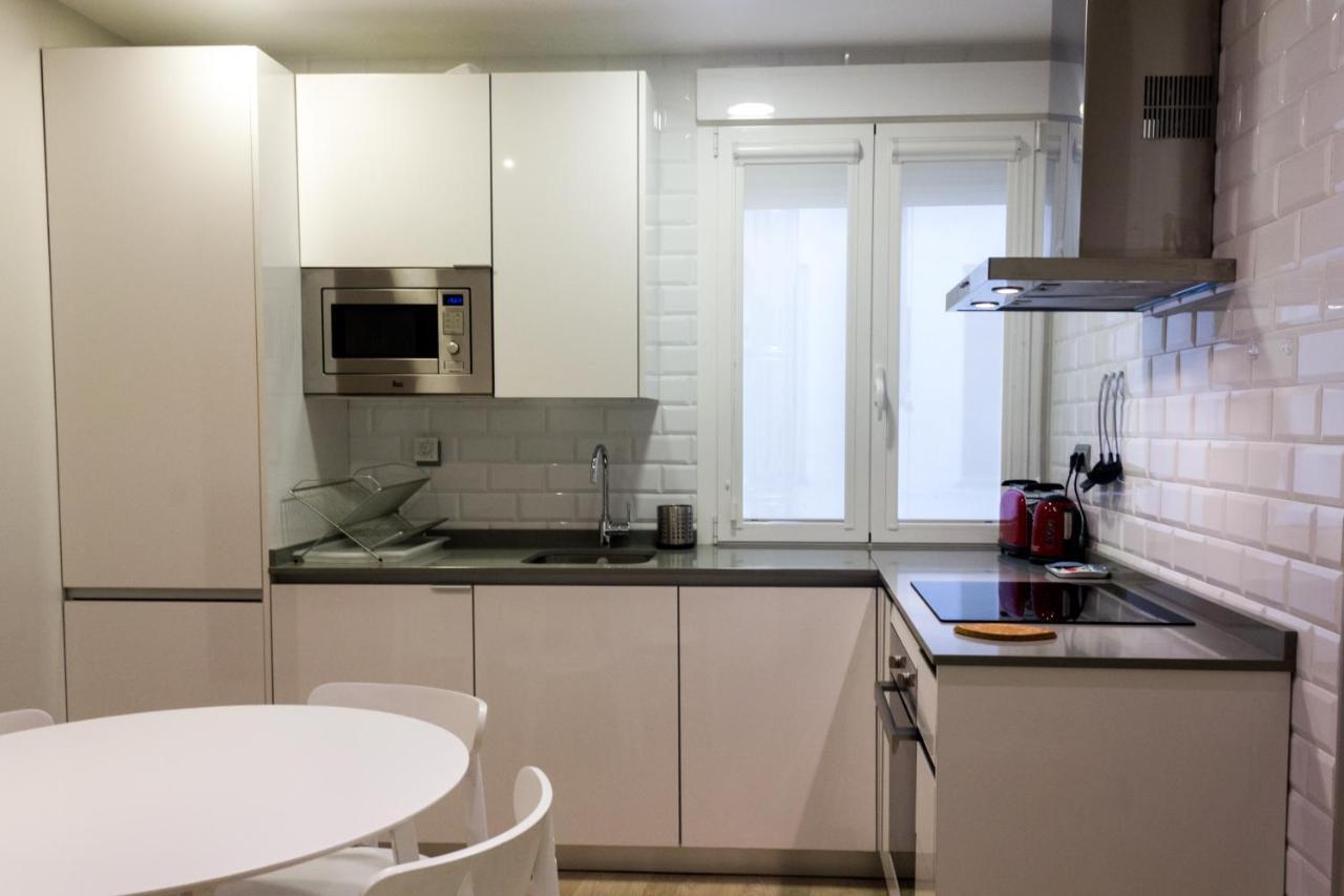 Arenal Suites Preciados Мадрид Стая снимка